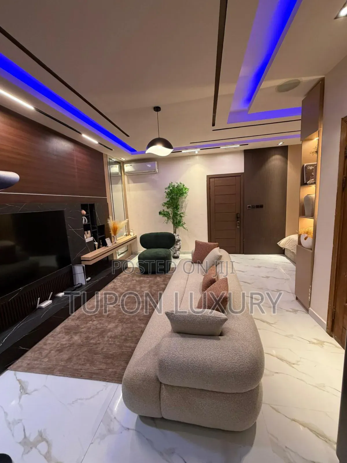 Beautiful and Luxury Studio With Ps5, Balcony, Work Space Bathtub
