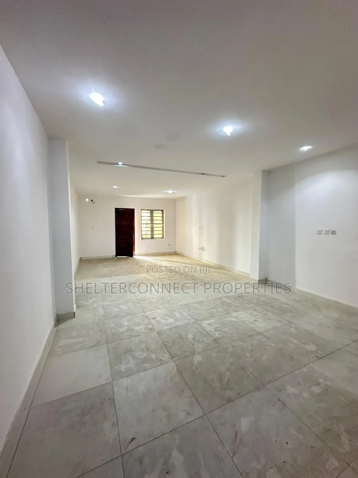 2bdrm Apartment in Lekki Phase 1 for sale