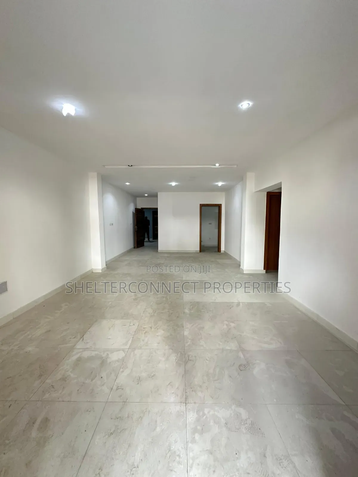 2bdrm Apartment in Lekki Phase 1 for sale