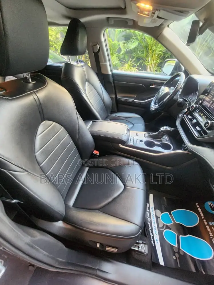 Toyota Highlander 2020 Gray