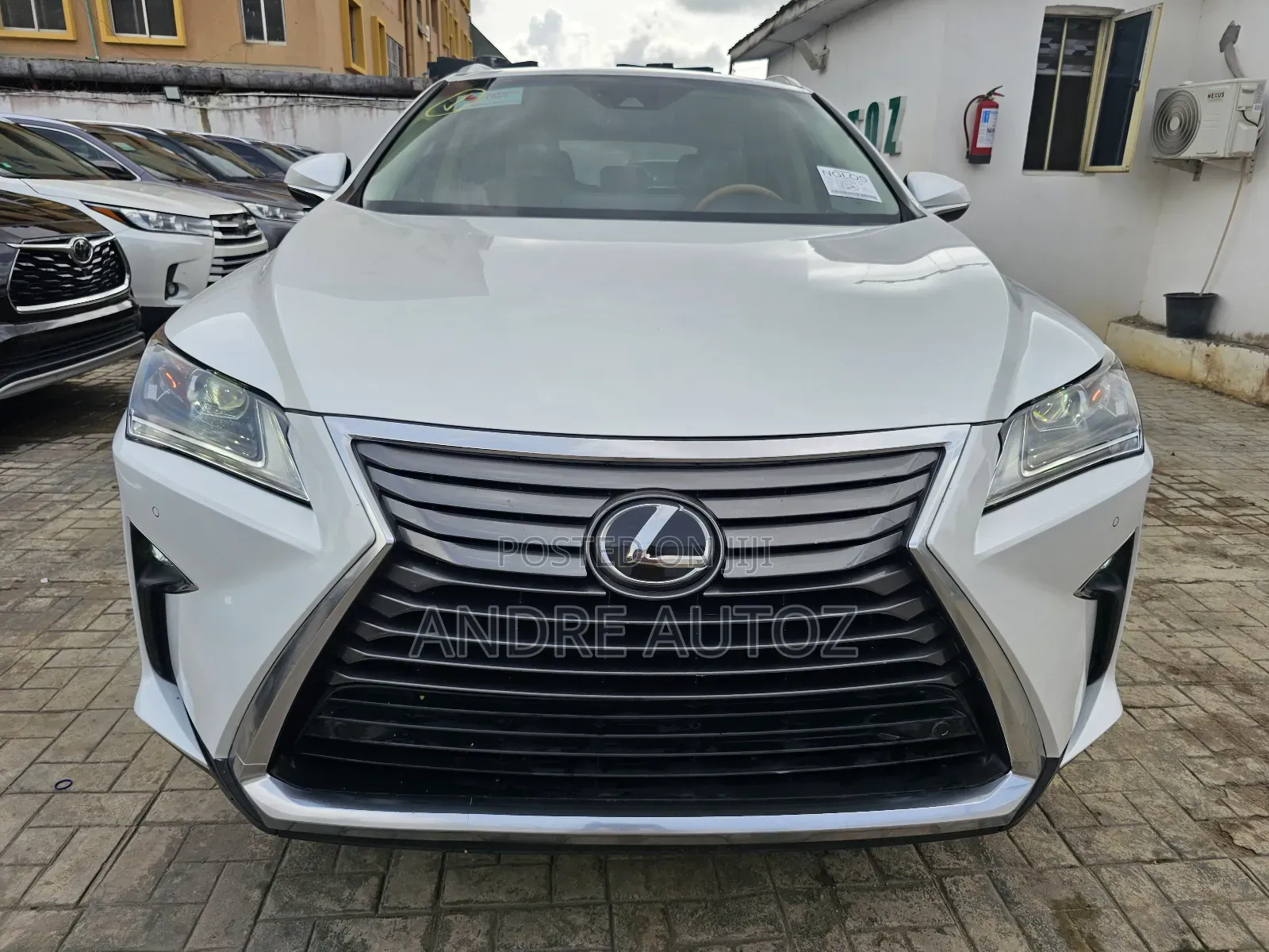 Lexus RX 350 AWD 2017 White