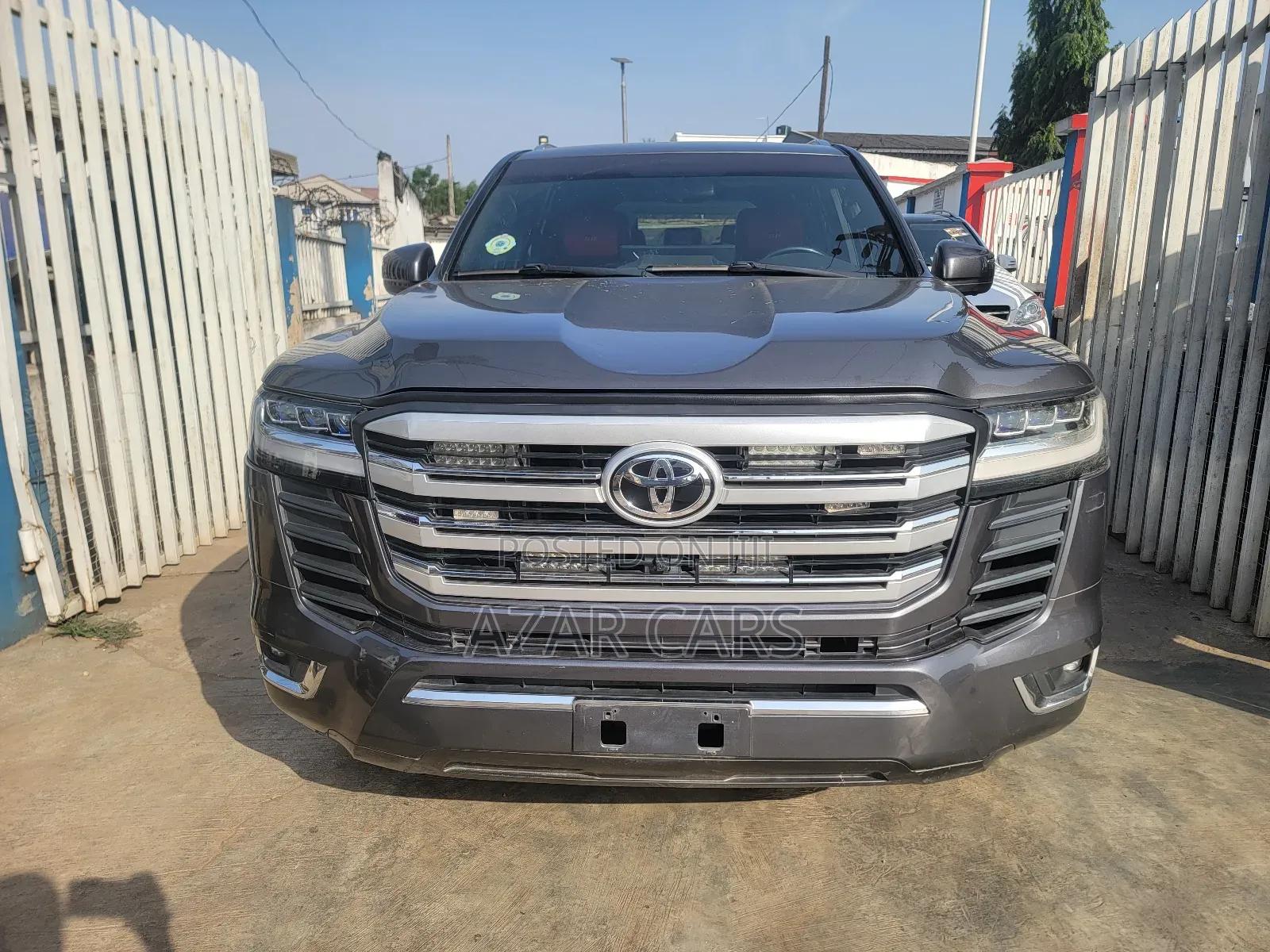 Toyota Land Cruiser 4.0 V6 GX-R 2014 Gray