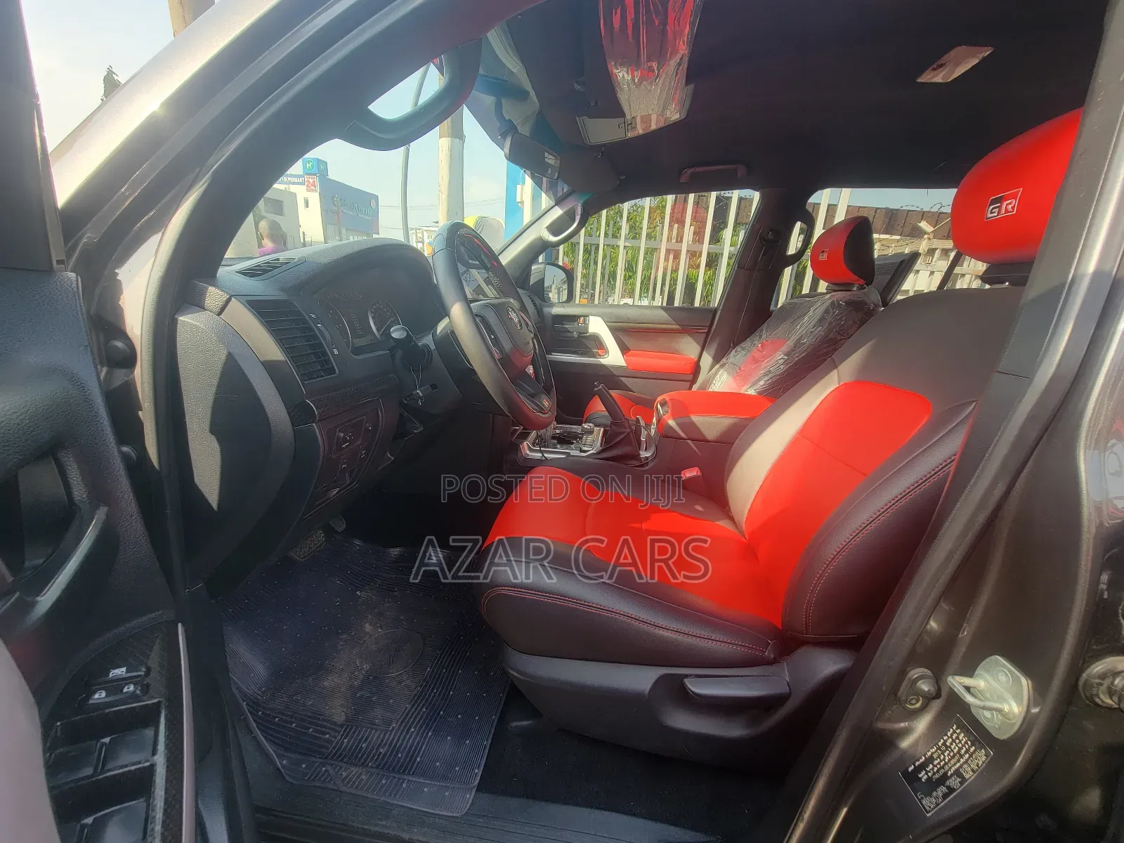Toyota Land Cruiser 4.0 V6 GX-R 2014 Gray