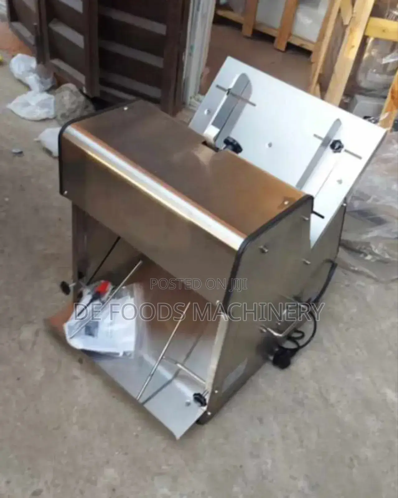 Commercial Bread Slicer