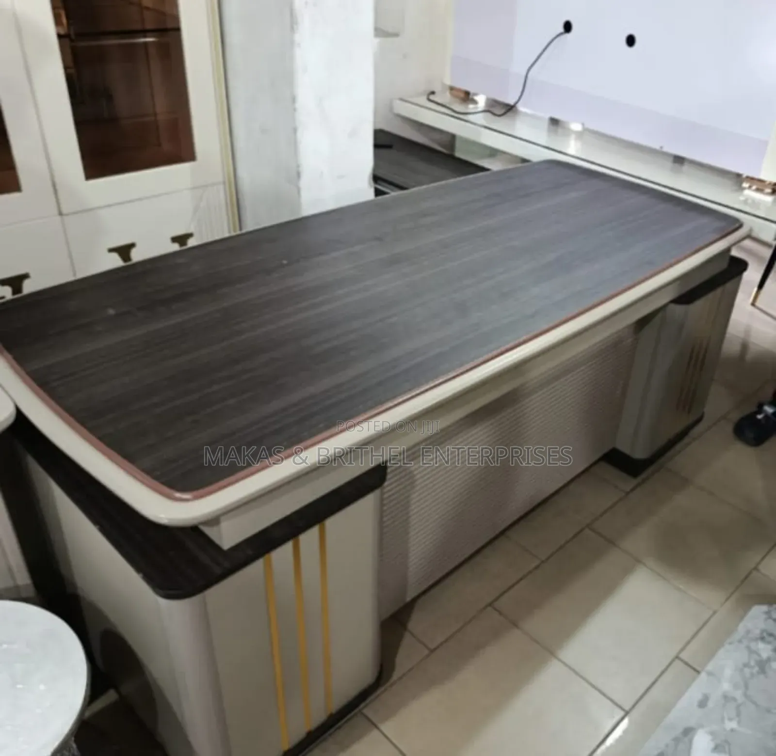 1.8miters Executive Office Desk