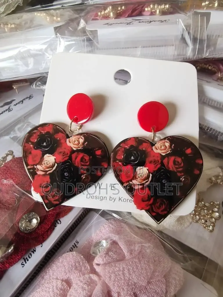 Ear Rings for Classic Chicks