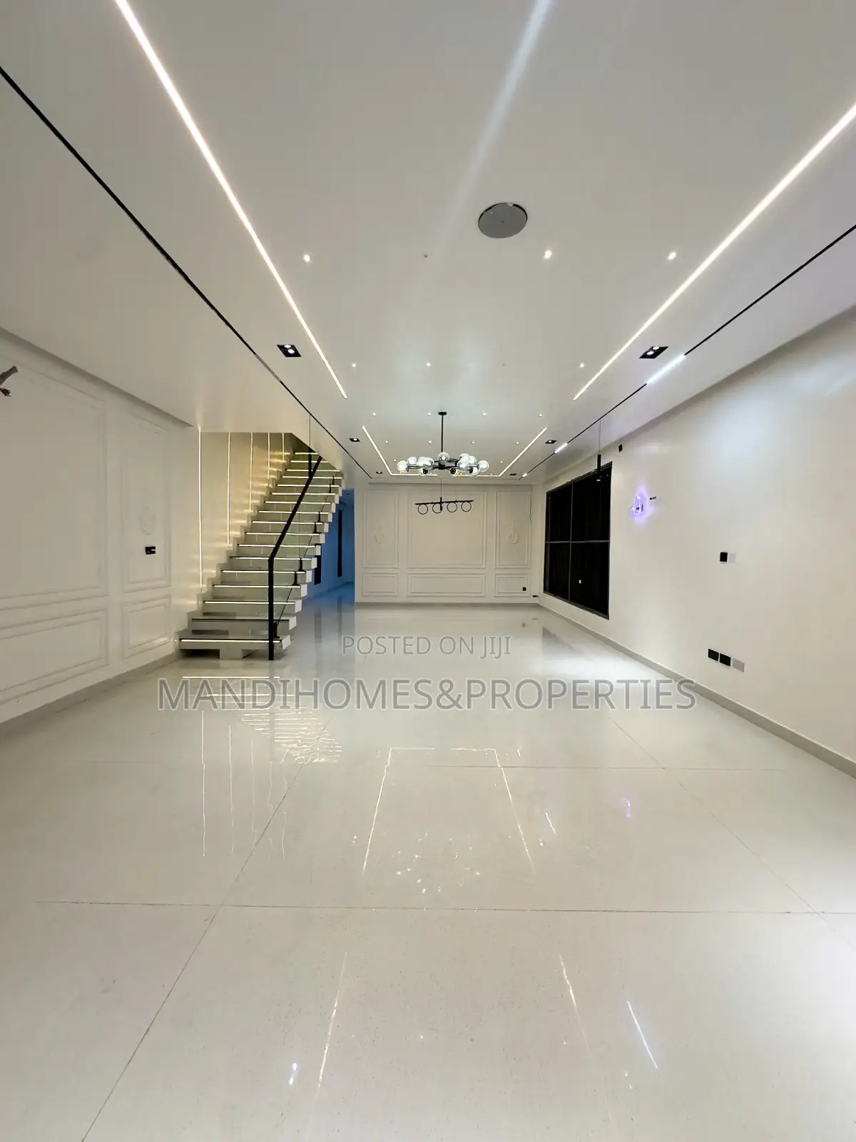 5bdrm Duplex in Royal Garden, Ajah for sale