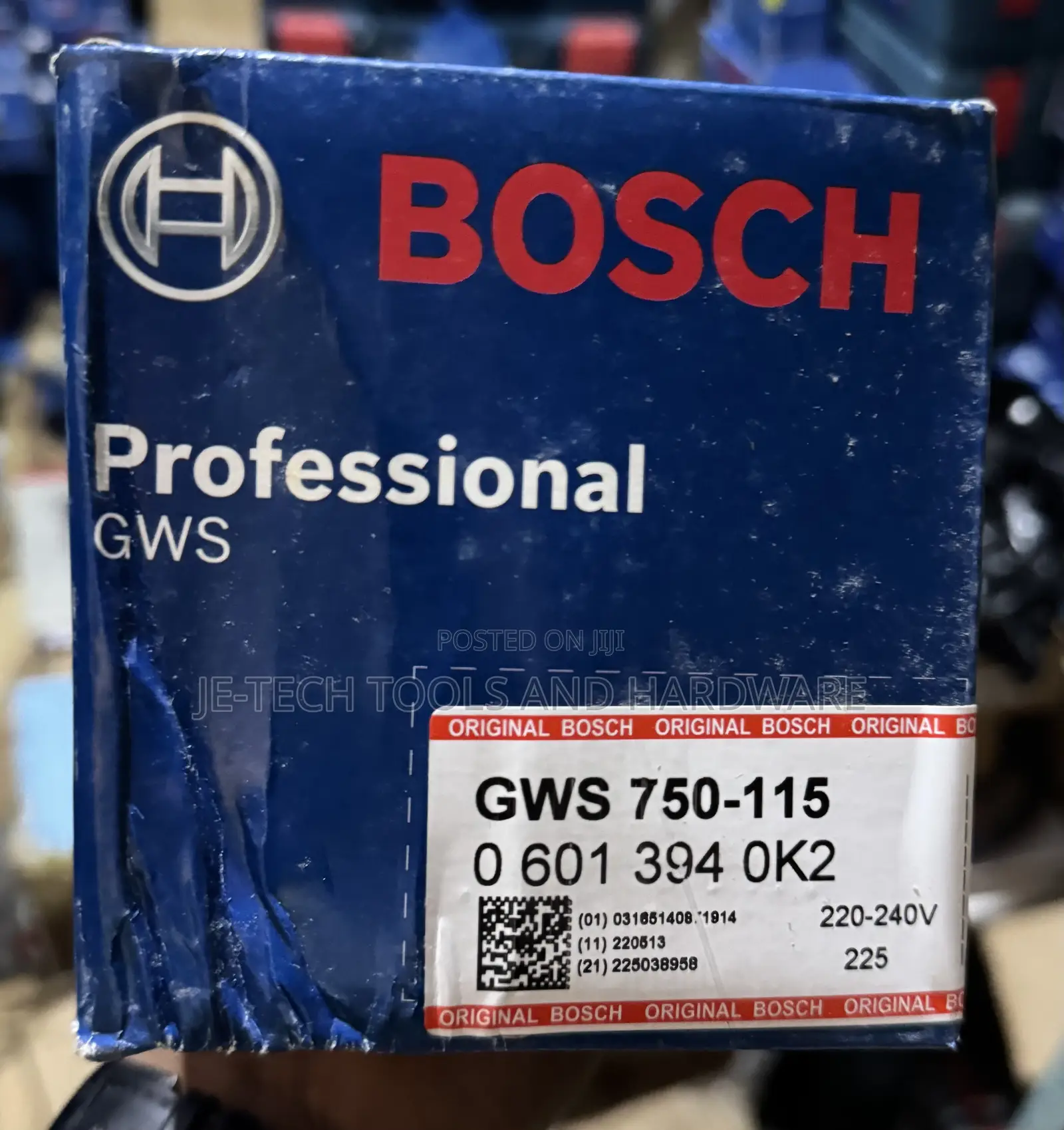 Bosch Professional GWS 750-115 Angle Grinder.