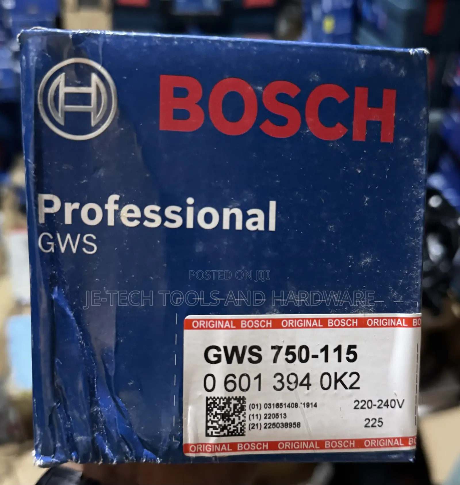 Bosch Professional GWS 750-115 Angle Grinder.