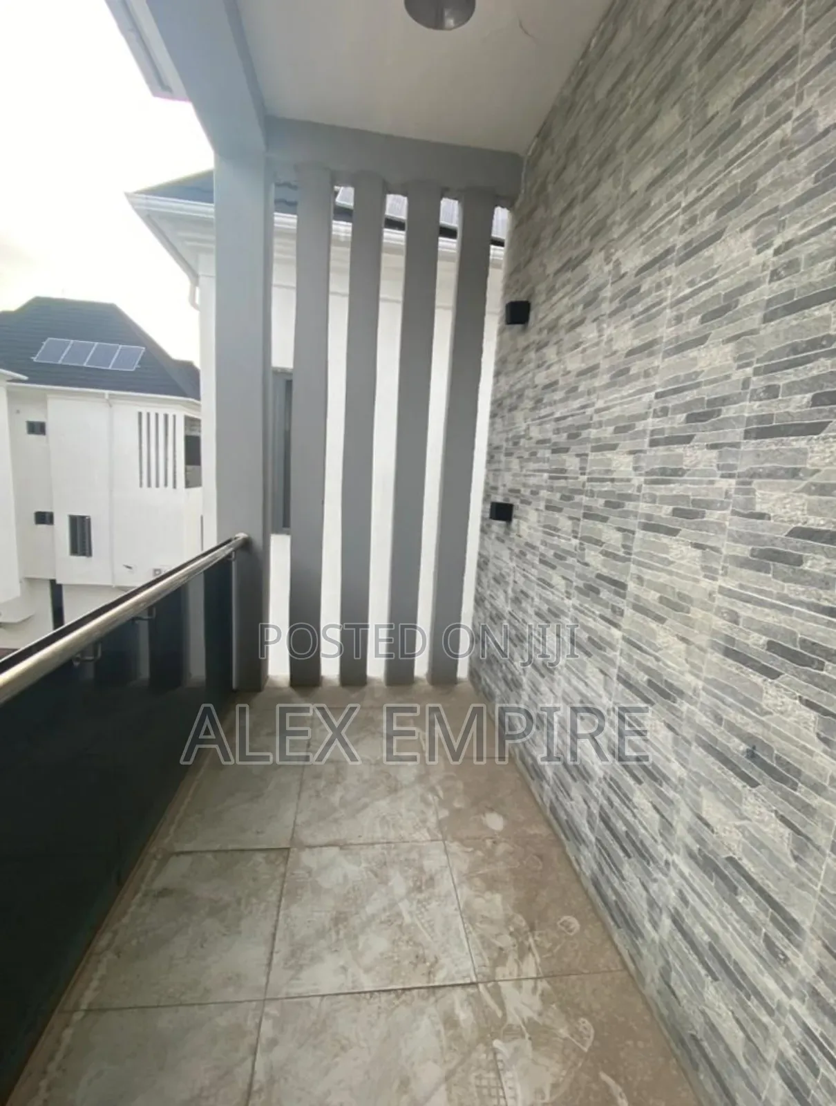 5bdrm Duplex in Ago Palace for sale