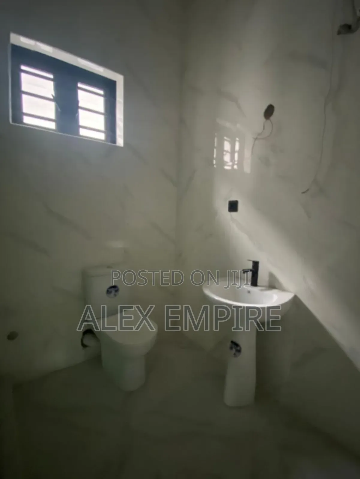 5bdrm Duplex in Ago Palace for sale