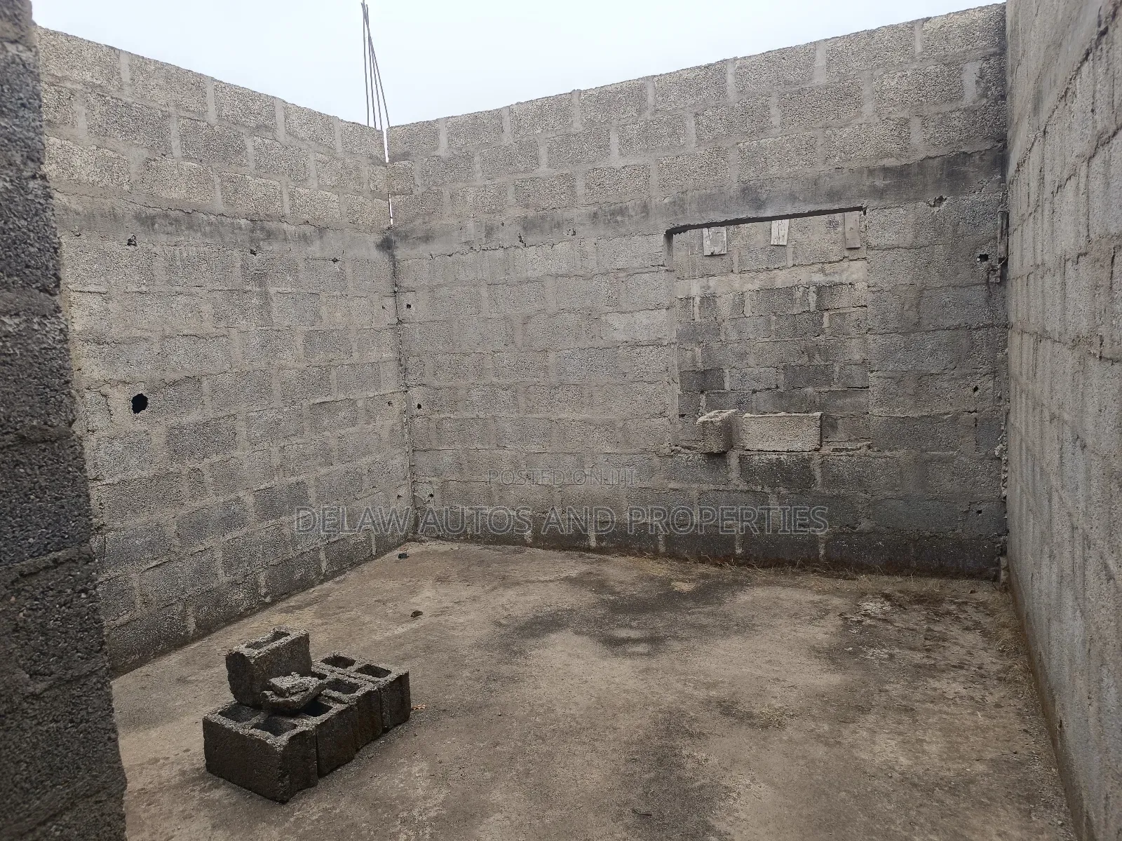 20bdrm Duplex in Jikwoyi for sale