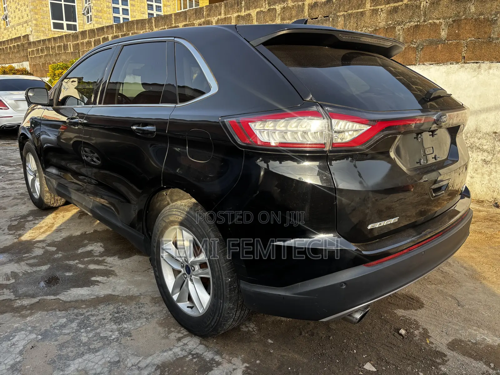 Ford Edge SEL 4dr FWD (2.0 4cyl 6A) 2016 Black