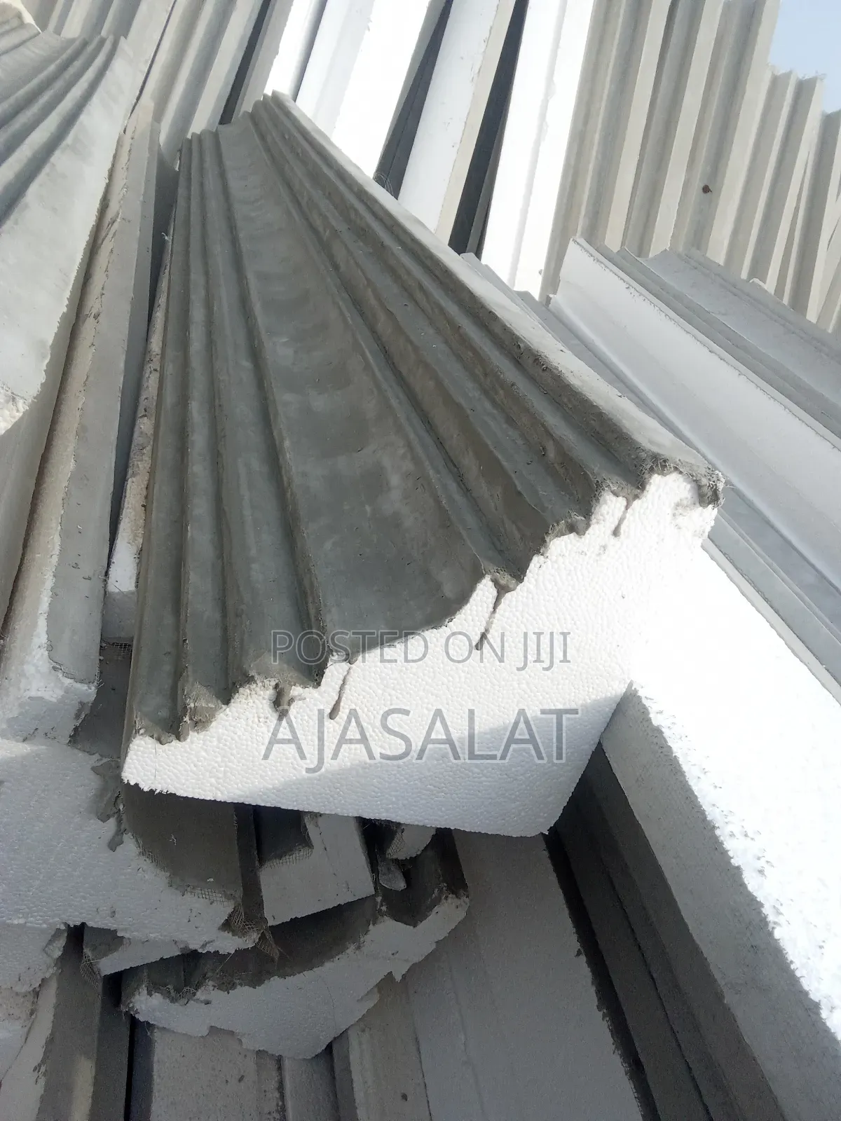 Polystyrene Parapet and Board
