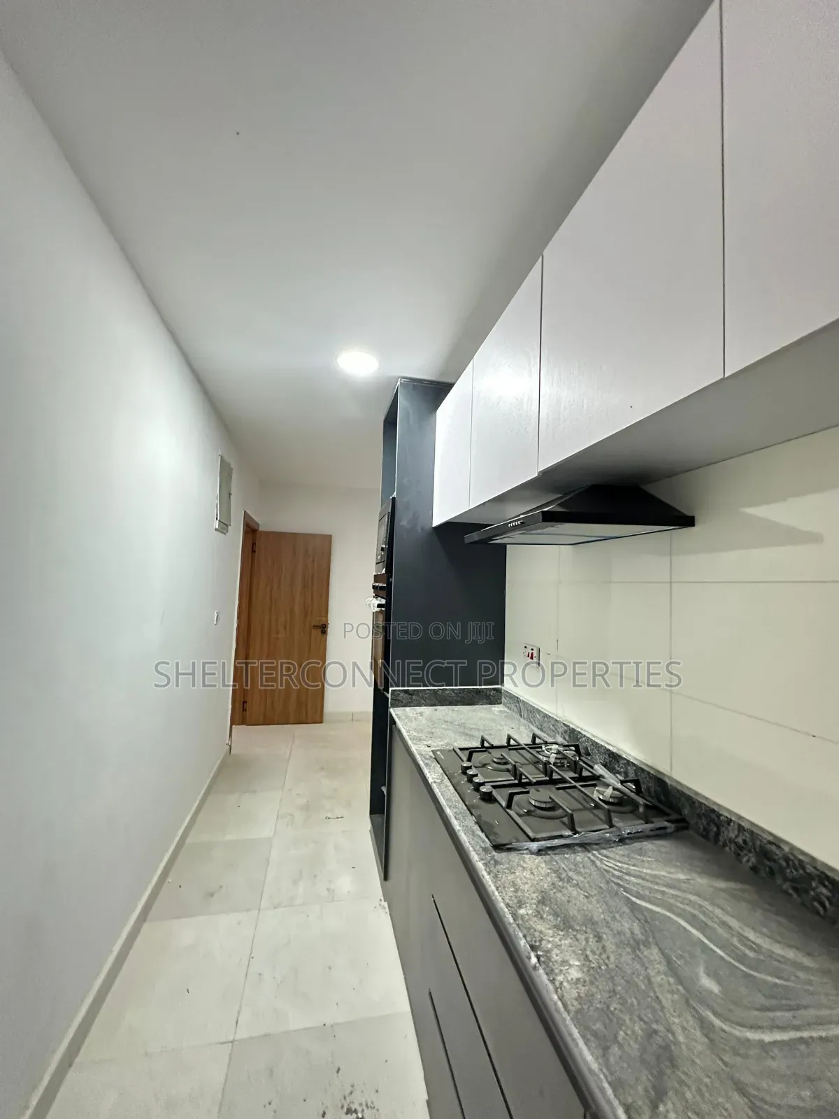 2bdrm Apartment in Lekki Phase 1 for rent