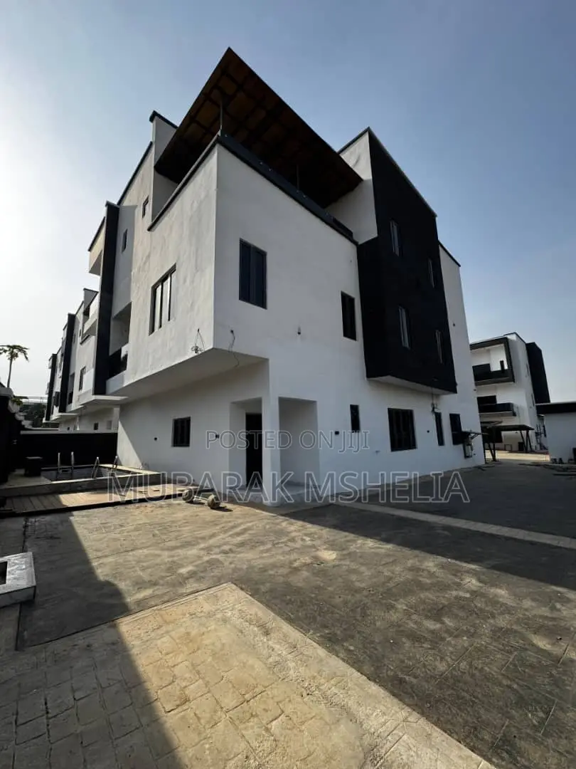 6bdrm Duplex in Katampe Extension for sale