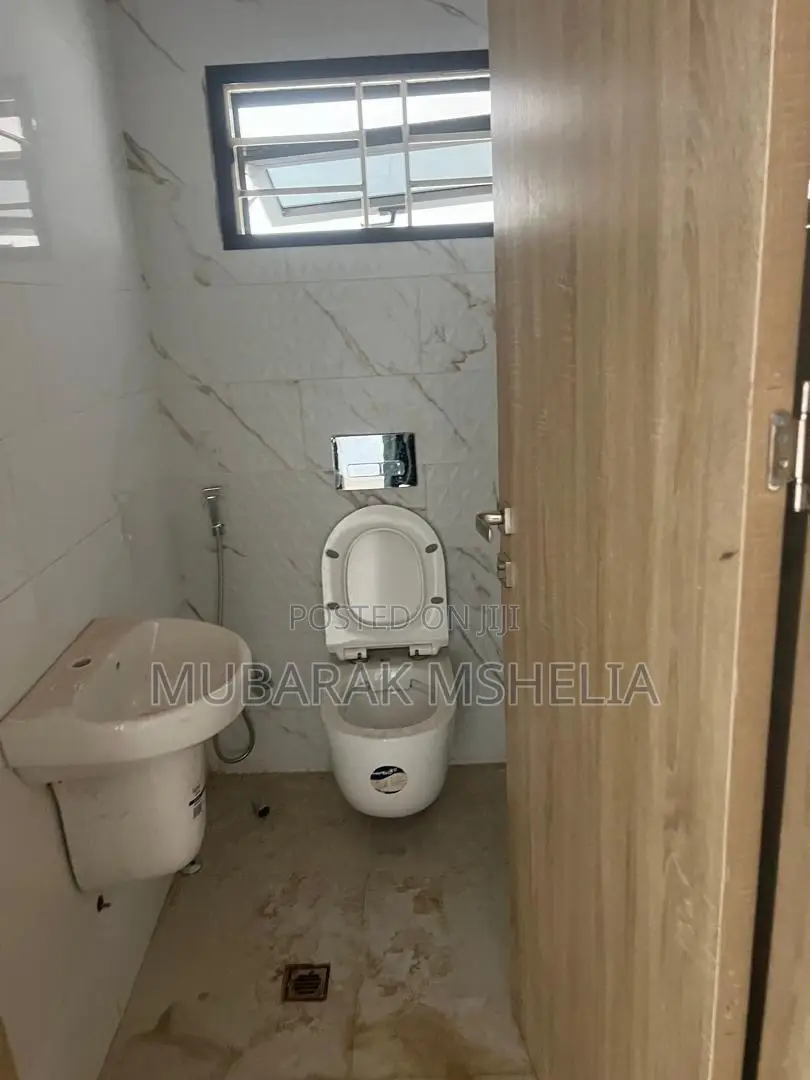 4bdrm Duplex in Katampe Extension for sale