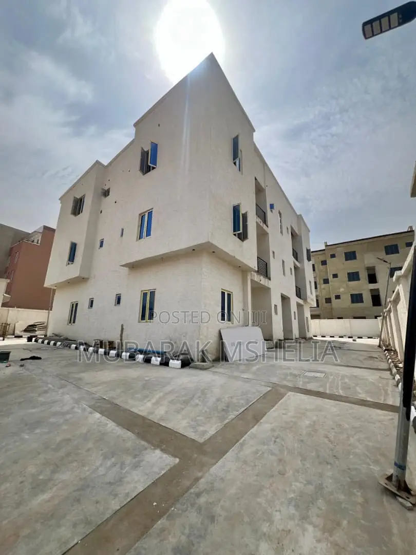 2bdrm Block of Flats in Katampe (Main) for sale