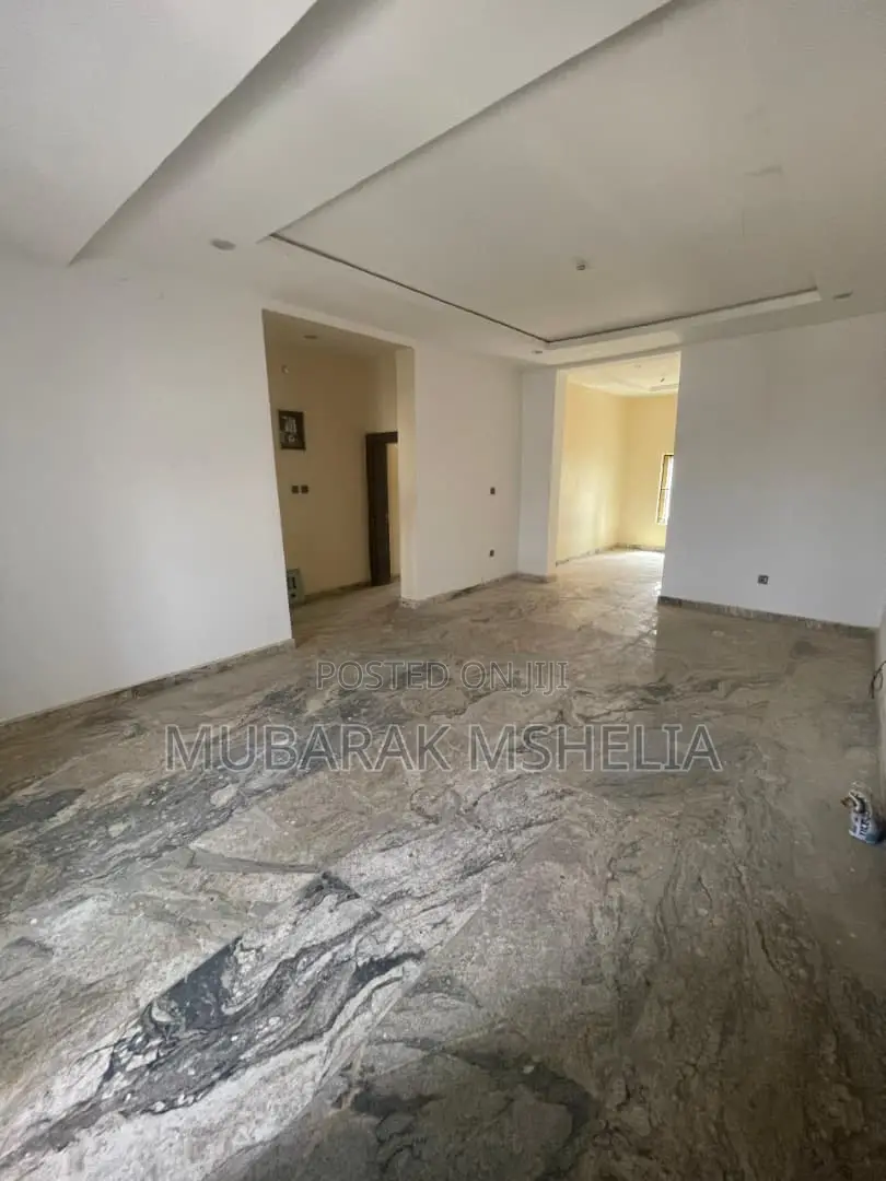 2bdrm Block of Flats in Katampe (Main) for sale