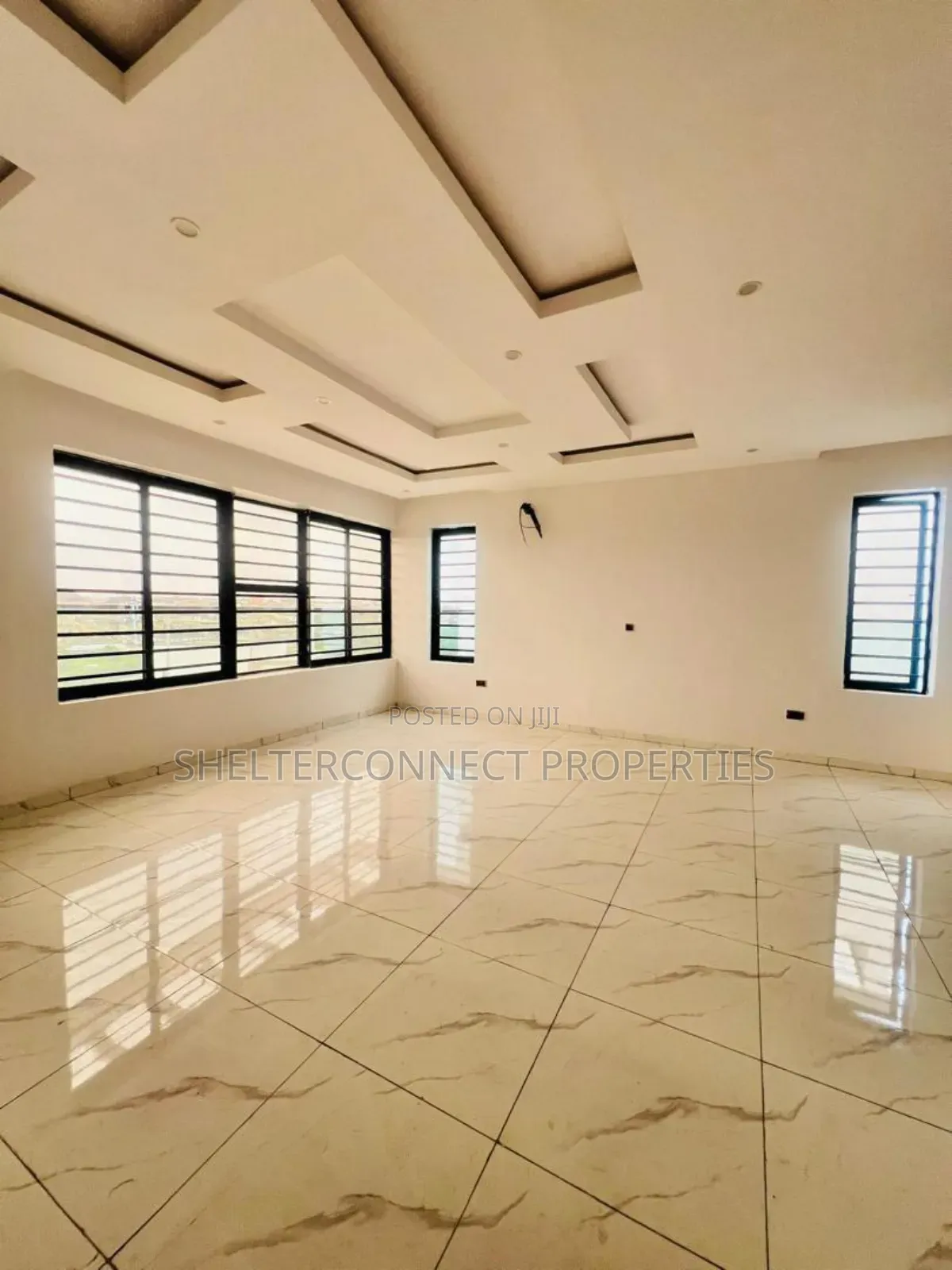 5bdrm Duplex in GRA Phase 1 for sale