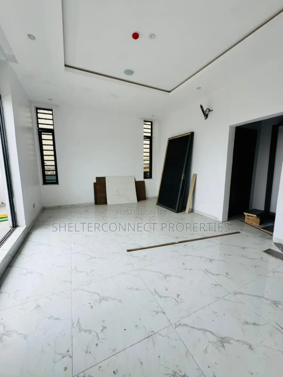 4bdrm Duplex in Berger for sale