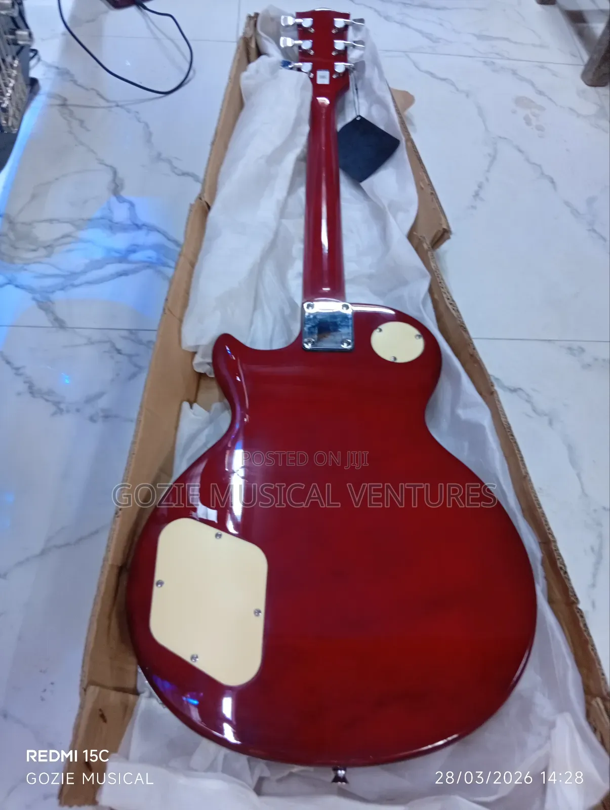 Smiger Les Paul Electric Guitar 6 Strings Red Colour and Any Colour