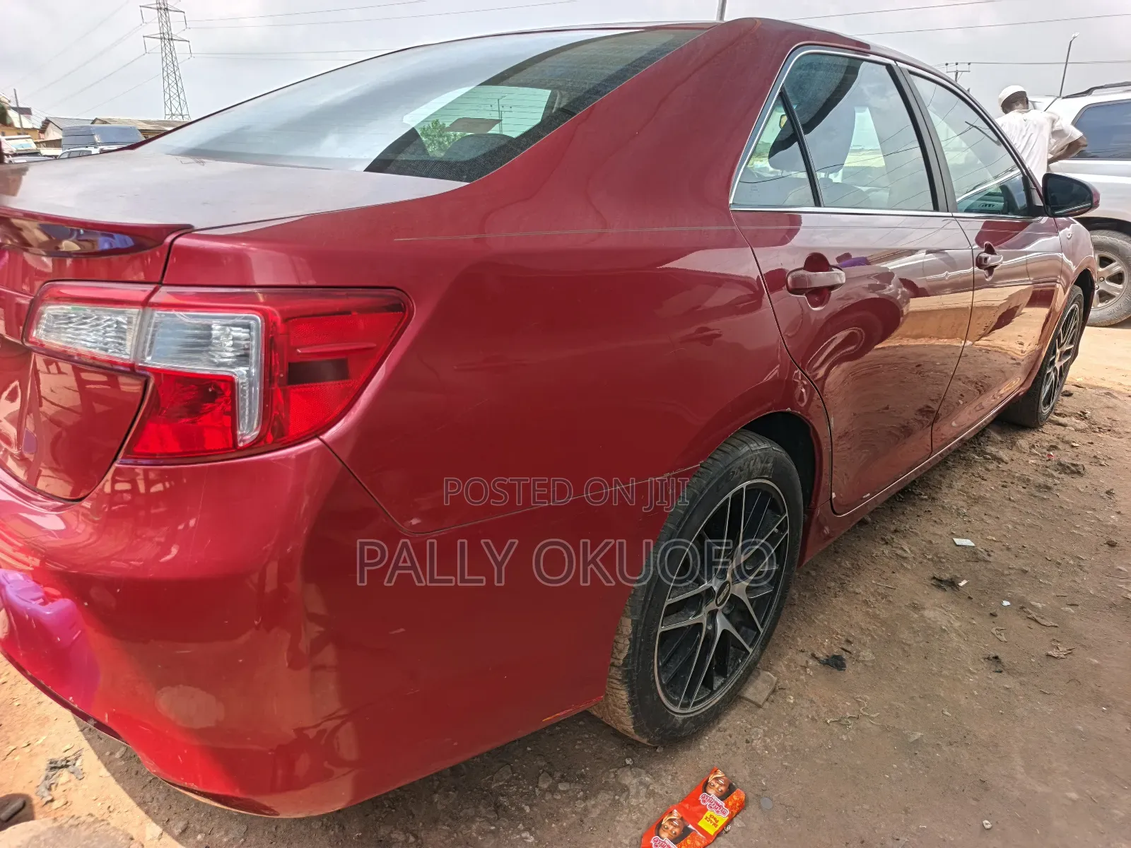Toyota Camry LE 4dr Sedan (2.5L 4cyl 6A) 2013 Red