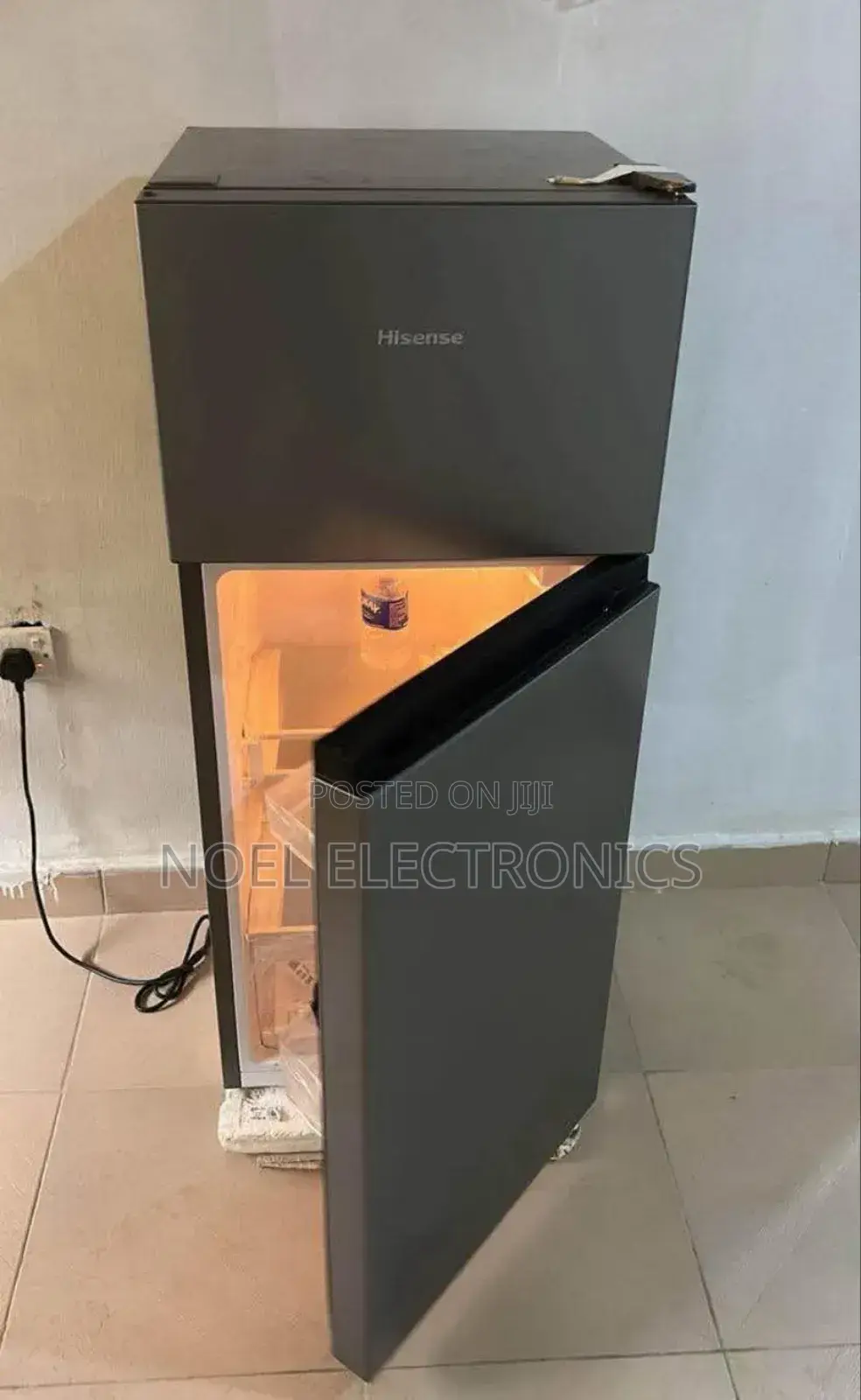 Hisense 124 Liters Double Top-Freezer Refrigerator