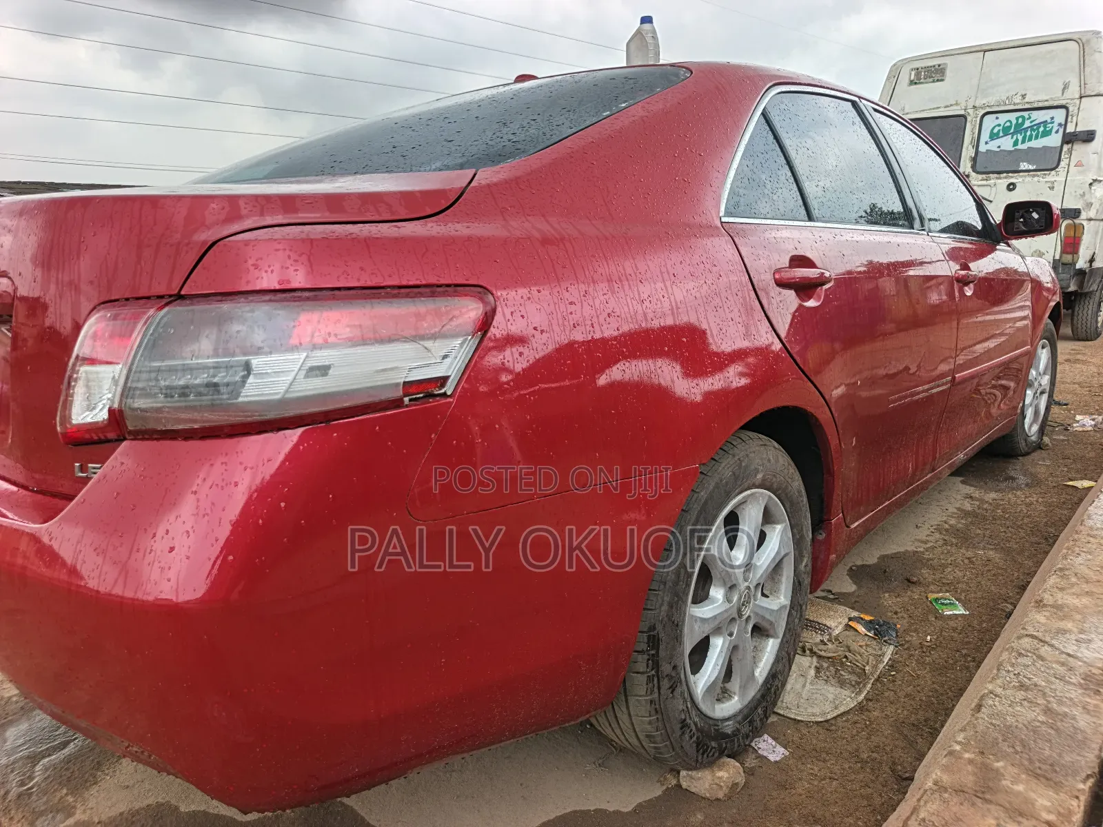 Toyota Camry LE 4dr Sedan (2.5L 4cyl 6AM) 2010 Red
