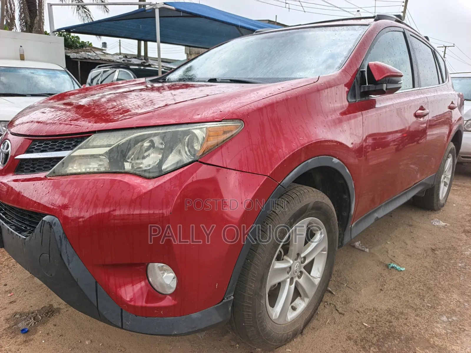 Toyota RAV4 XLE 4dr SUV (2.5L 4cyl 6A) 2014 Red