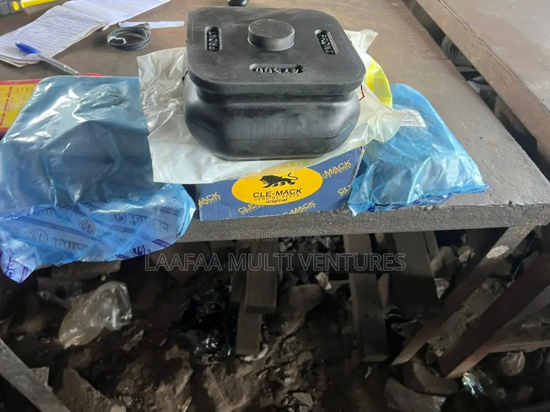 Mack Damber Rubber