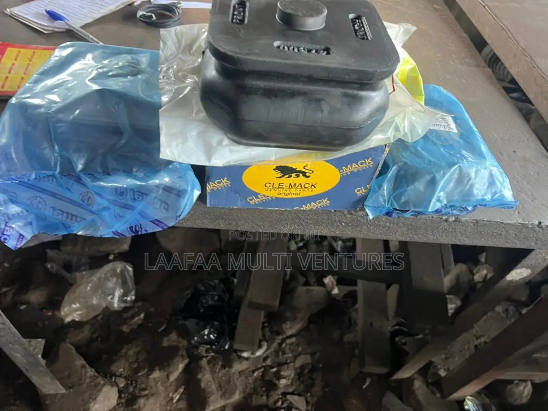 Mack Damber Rubber