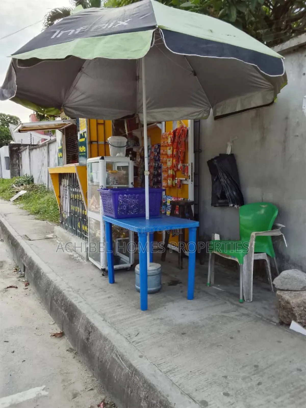 A Kiosk in Ikoyi for Rent