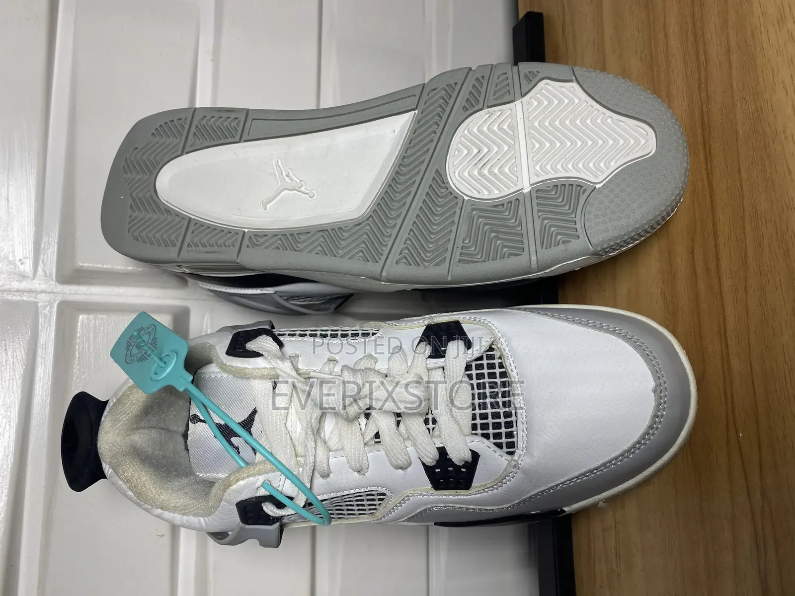 Good Durable Nike Sneakers Boxed