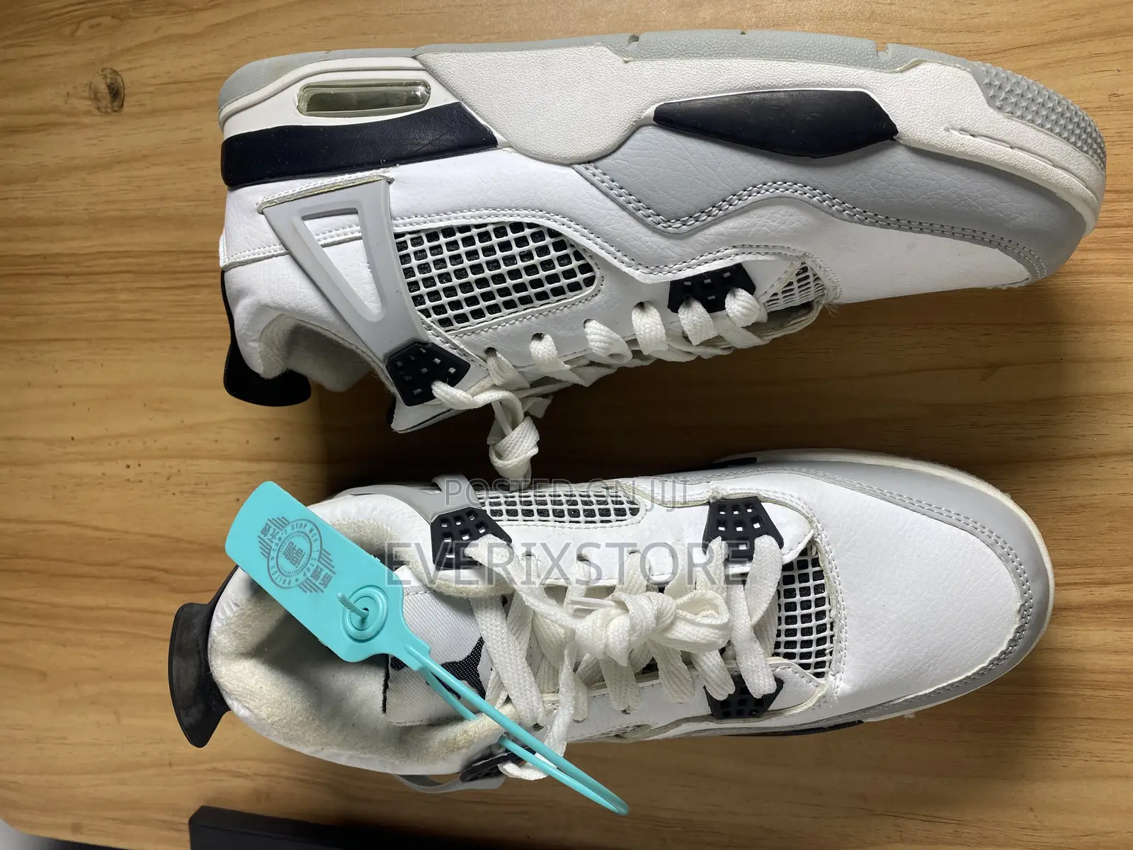 Good Durable Nike Sneakers Boxed