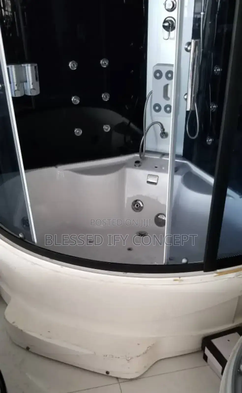 150x150 High Quality Shower Room With Steam
