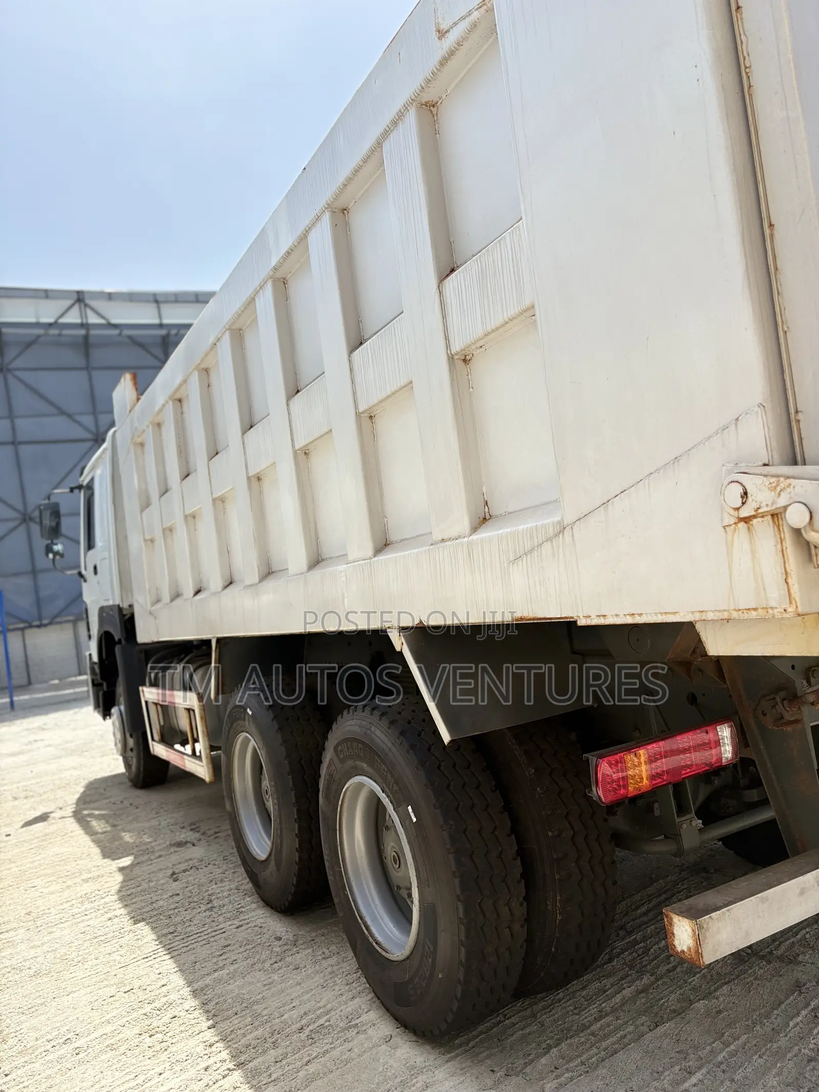 Howo 10 Tyres Truck 2020 White
