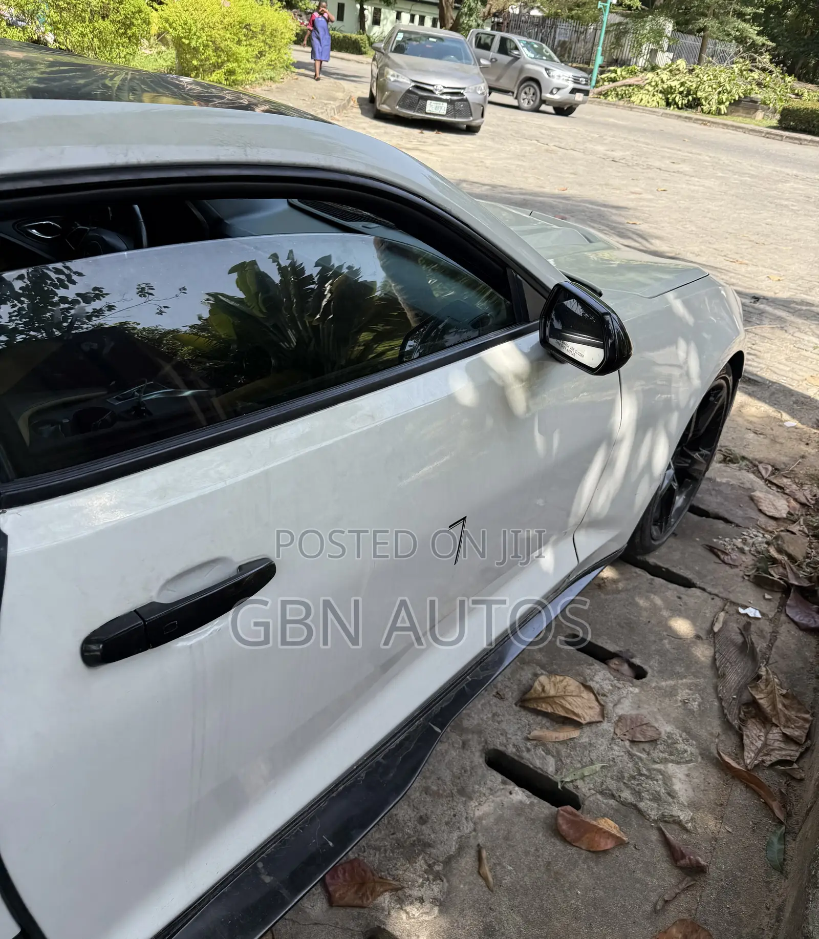 Chevrolet Camaro 2017 White
