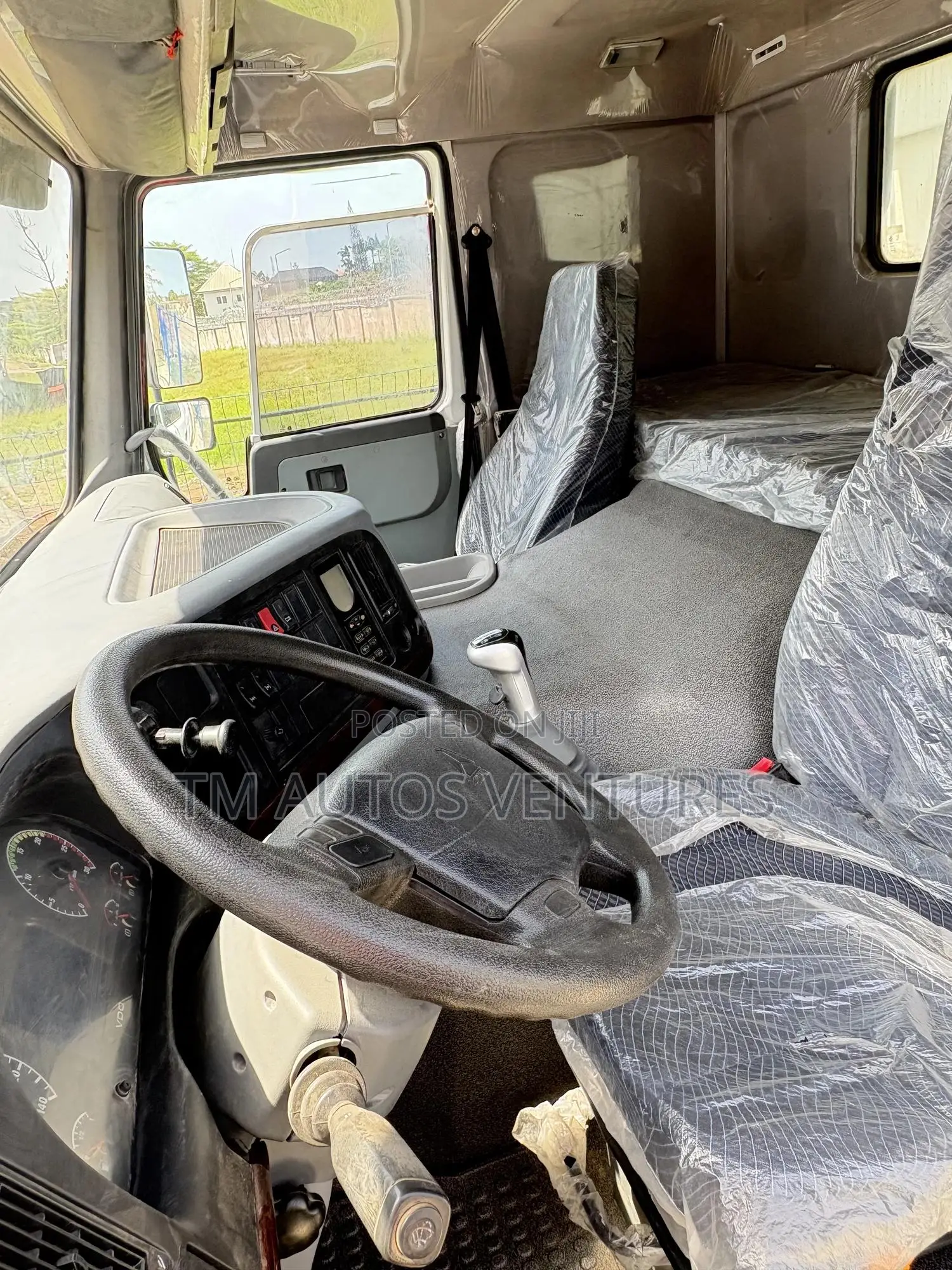 Howo 10 Tyres Truck 2020 White