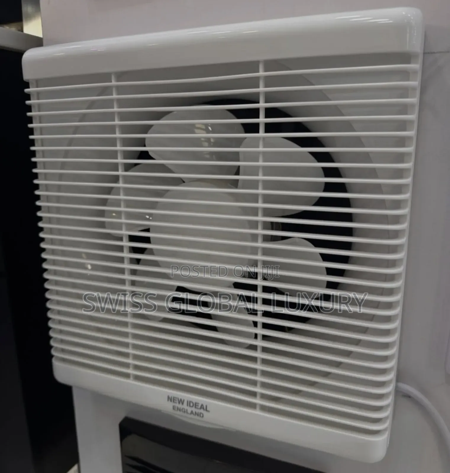High Grade Quality 12-Inch Extractor Fan,available in Different Sizes