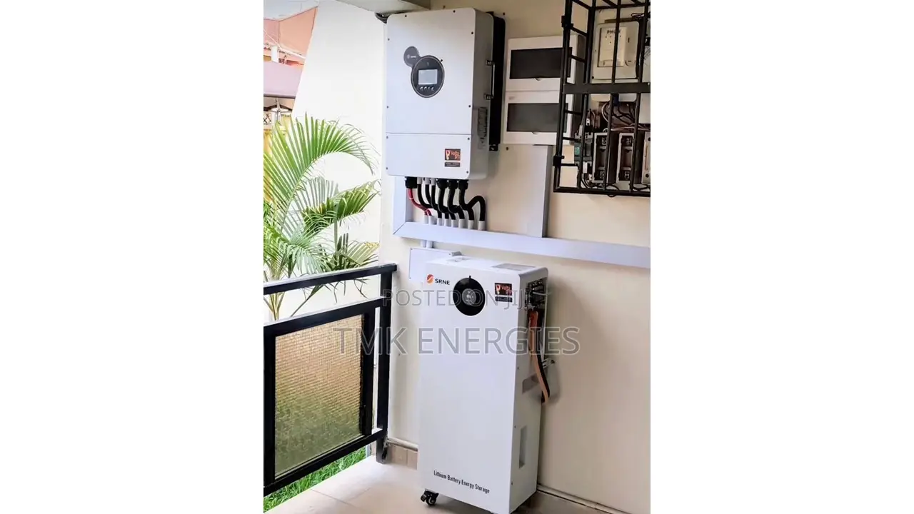 Srne 10kva Inverter With 16kwh Lithium Battery and 9 Panels