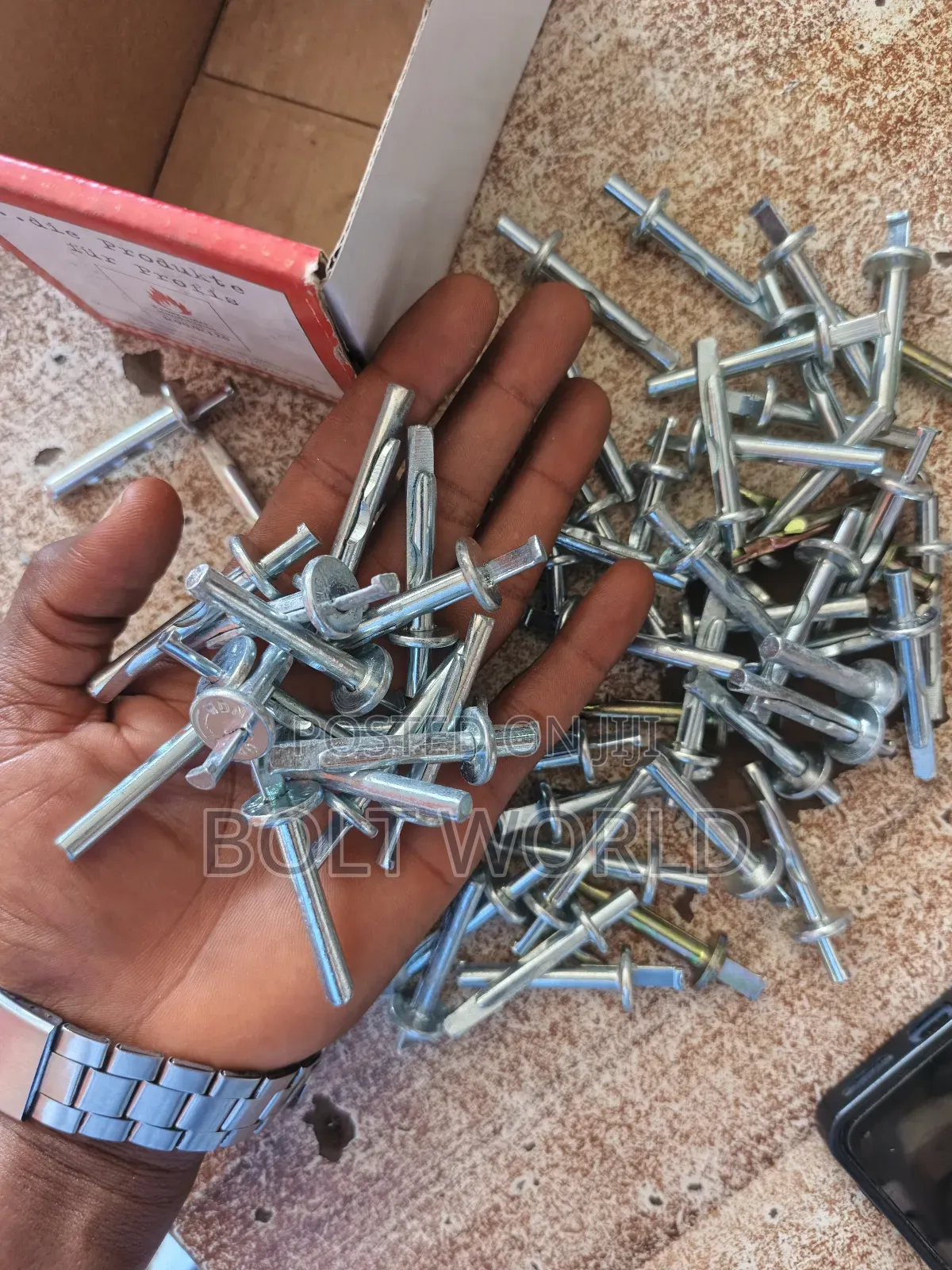 Ceiling Anchor Bolt M6*40