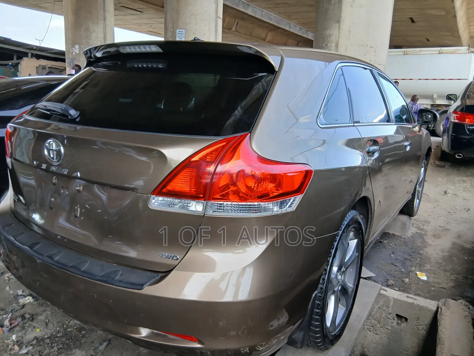 Toyota Venza V6 AWD 2011 Brown