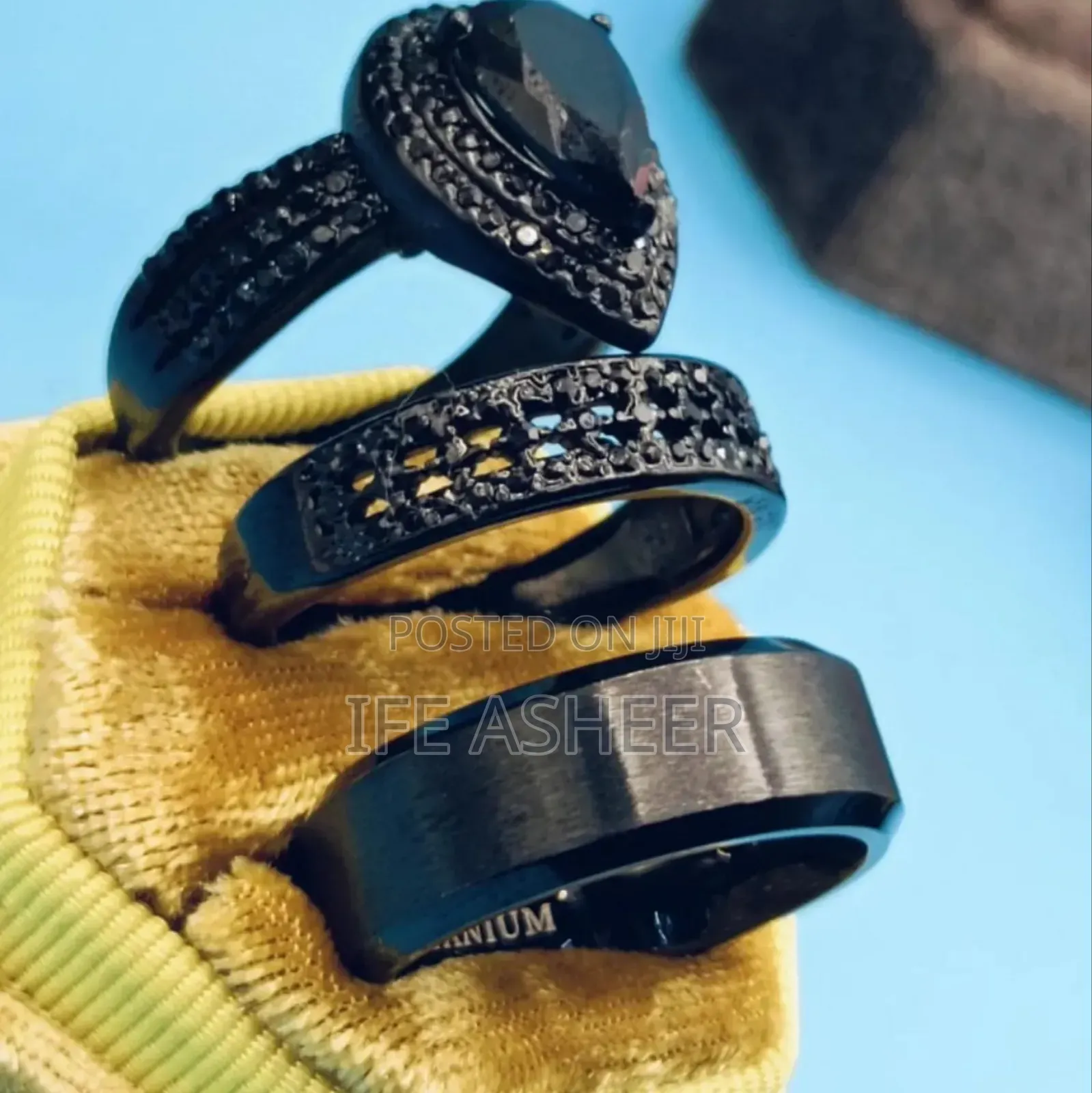 Couples Set Of Black Wedding Ring Blk001