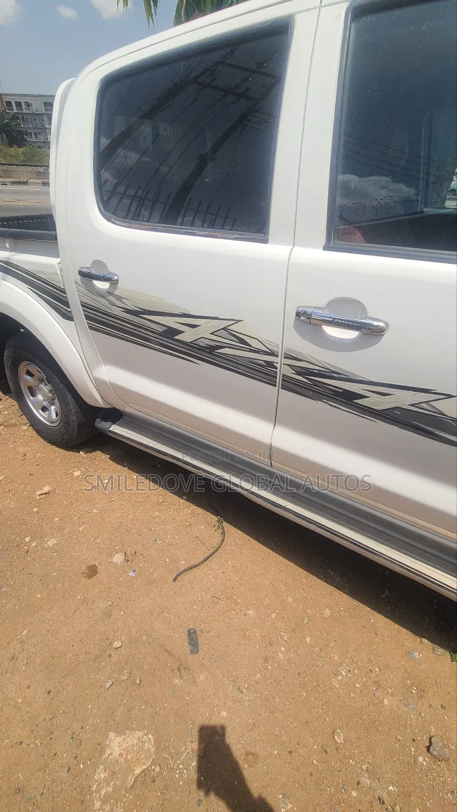 Toyota Hilux 2013 White