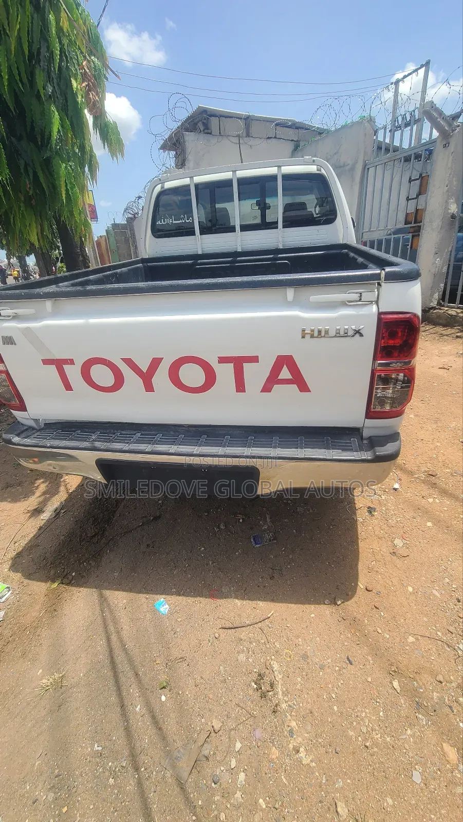 Toyota Hilux 2013 White