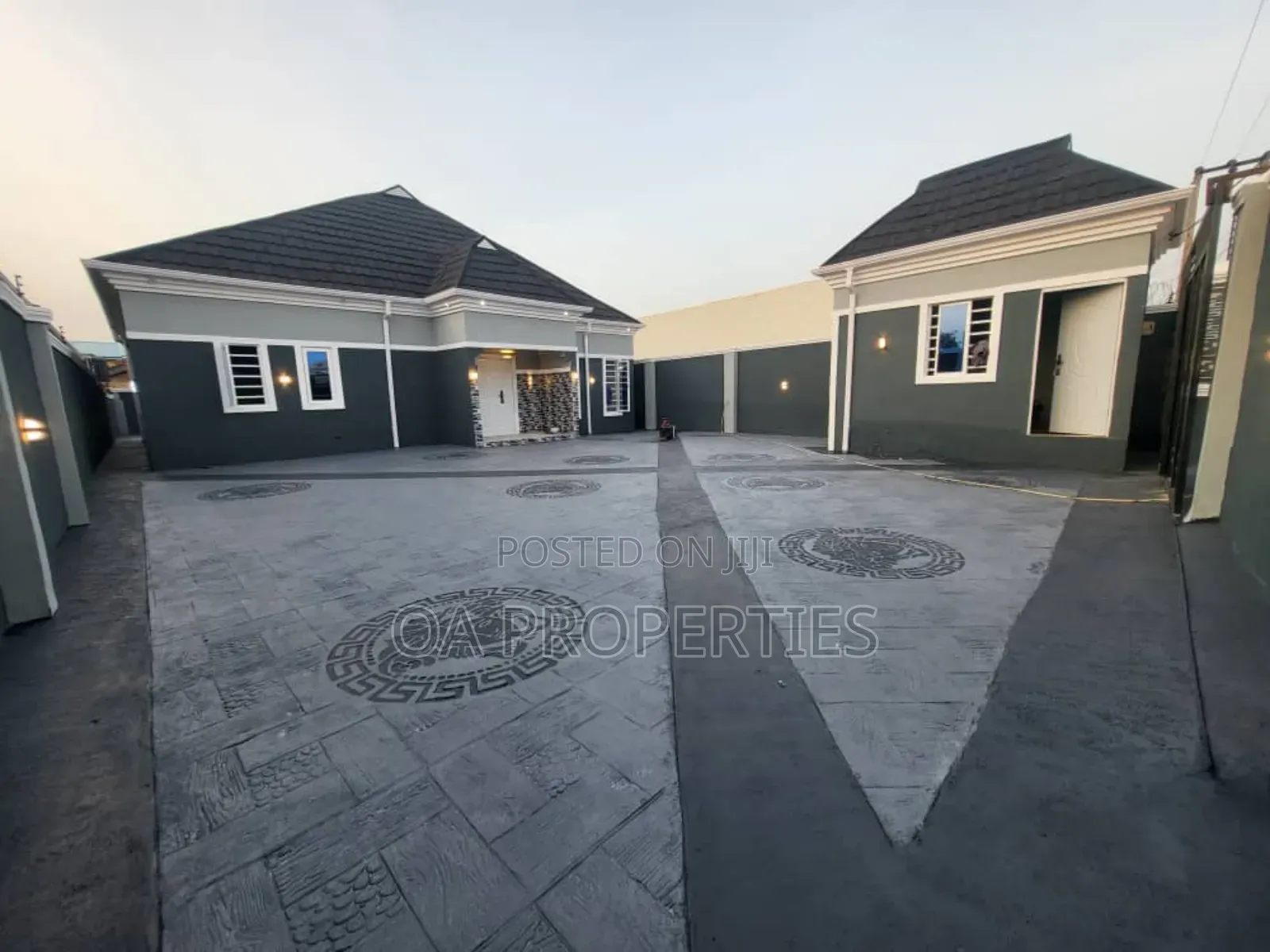 3bdrm Bungalow in Success Estate, for sale