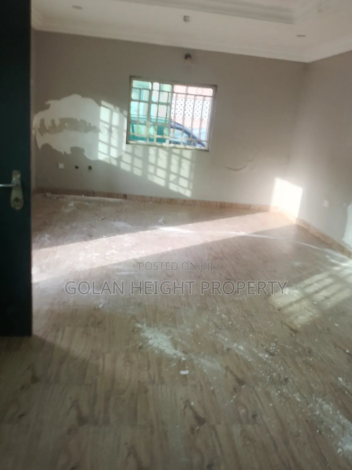 3bdrm Chalet in Gwarinpa Estate, Life Camp for rent