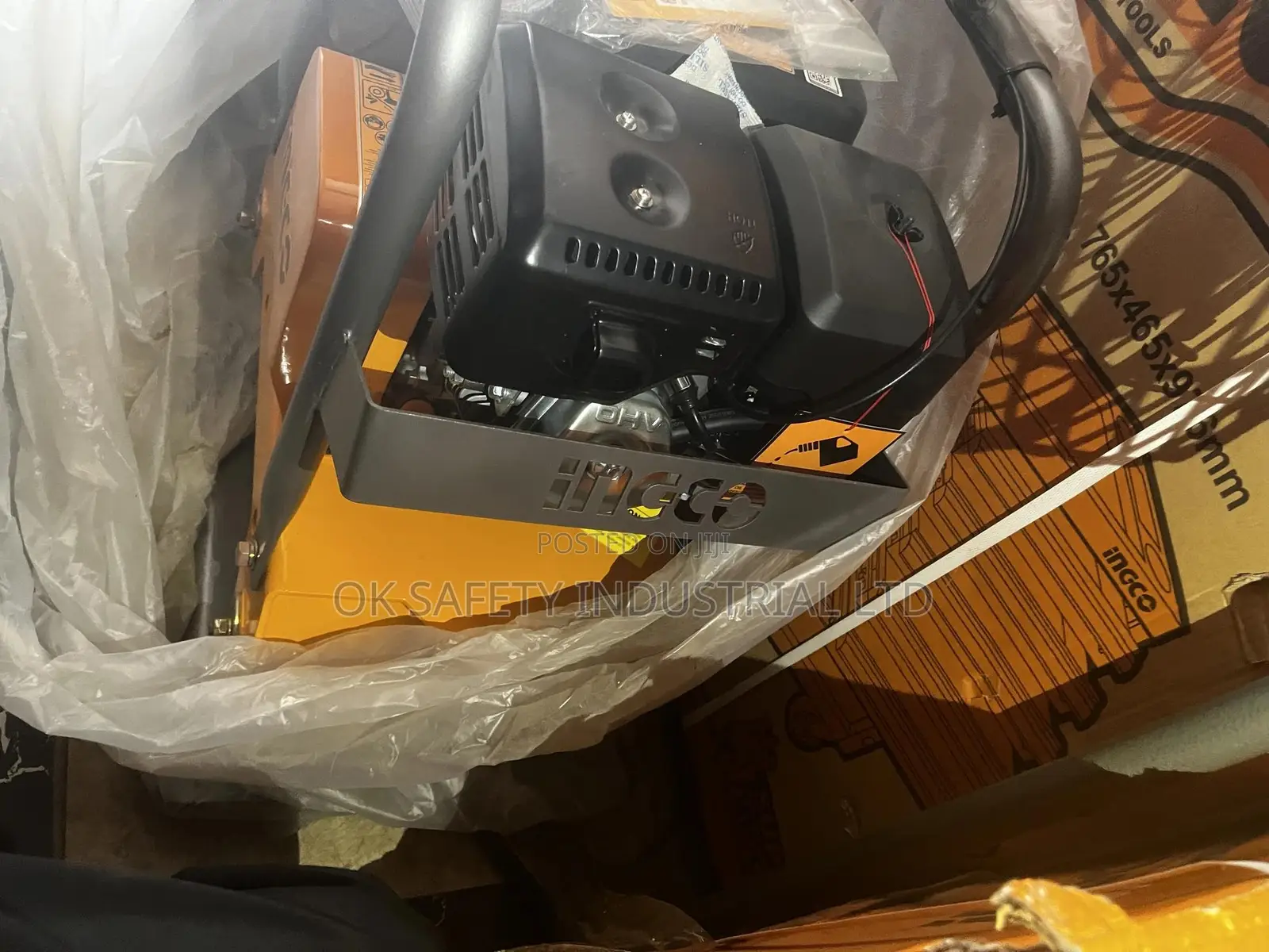 Gasoline Plate Compactor