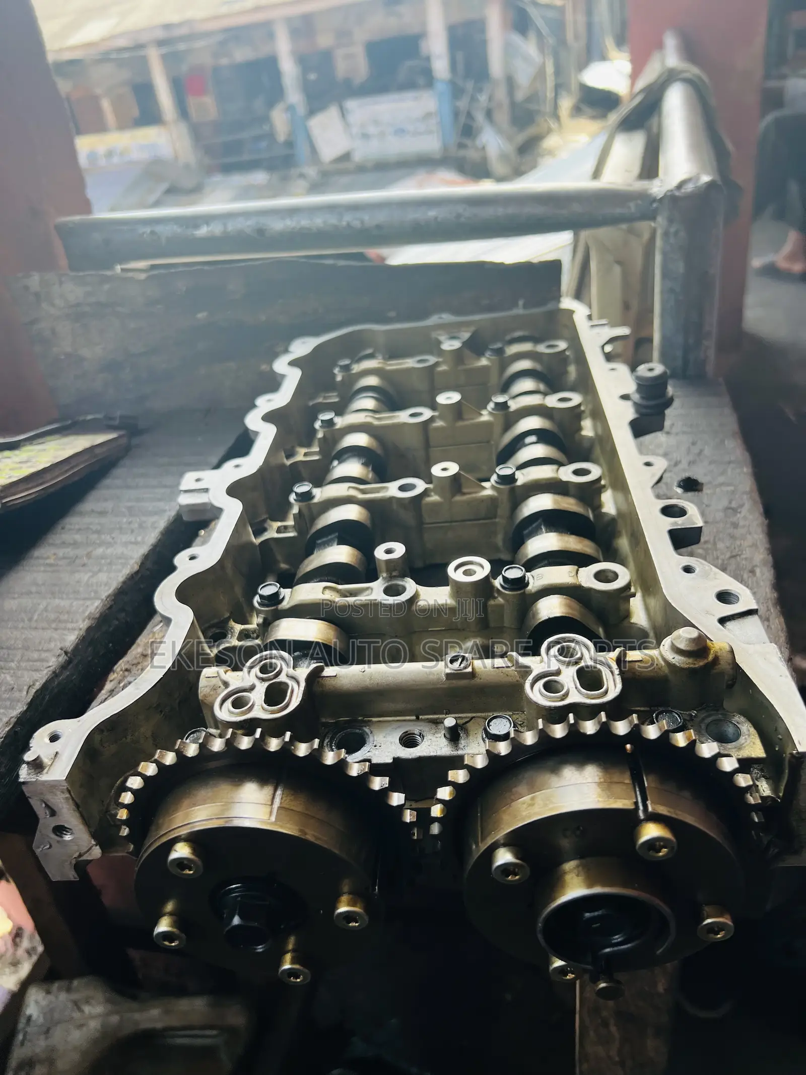 Venza,Rav4,Camry Camshaft or Kinshaft 4plug Engine